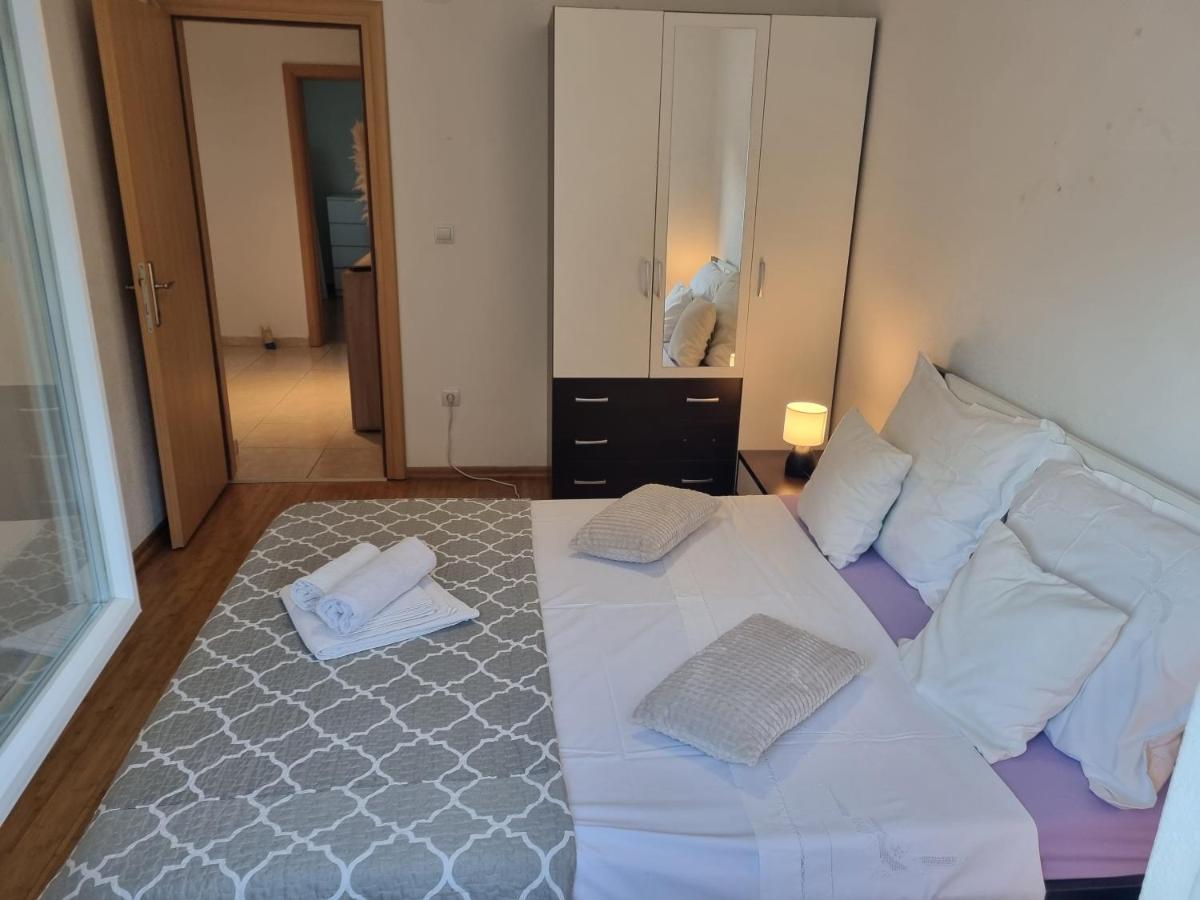 Apartment Boba Sinj Ngoại thất bức ảnh