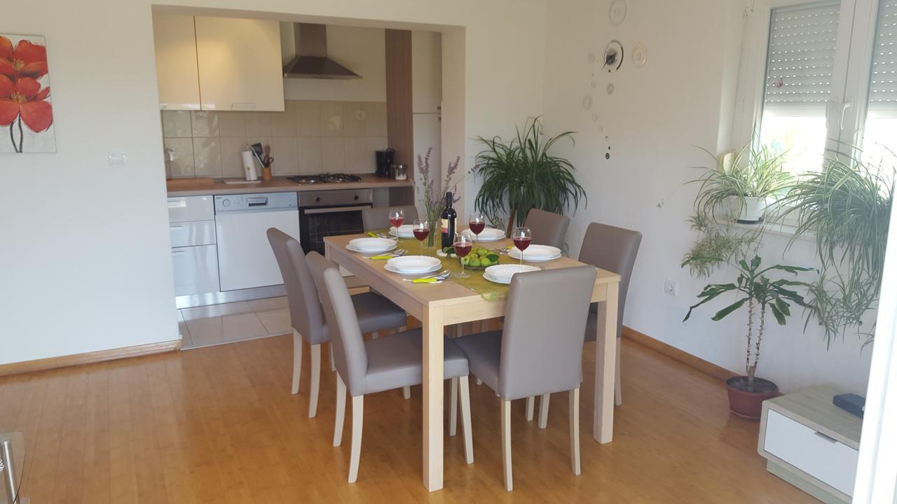 Apartment Boba Sinj Ngoại thất bức ảnh